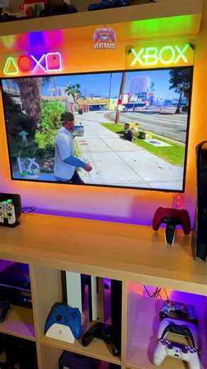 GTA V on PS5 in 2026: The "Expanded & Enhanced" definitive edition 🌴💎