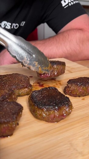 Check out this perfectly seared Deer Tenderloin😱 #meals #fyp #recipes #athome #easymeal #recipe #cooking #foodie #cooking #cookinghacks #deer #deertenderloin #venison