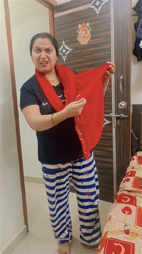 #Happy New year 2026 special 😂😂 #funny #viral #comedy #comedyvideos #neelukumari #ytshorts #