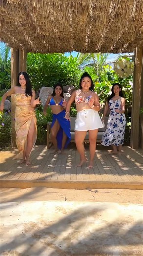 Musas Latinas on Instagram: "✨ ¡Hola!, somos un grupo femenil de salsa y bachata en Mazatlán 💃🏻🌴 Itzel, Zuri, Esme y Tania disfrutando de la música y aprovechando para grabar una bachatita en beach club 🏖️🎶 #Bachata #Salsa #Mazatlán #BeachVibes #BachataLadies #DanceShow #mazatlánvibes"