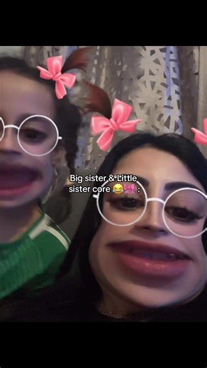 ibti & melly core 😂🎀 @ابتسام 🇩🇿 #algeria #🇩🇿🇲🇦🇹🇳 #الشعب_الصيني_ماله_حل😂😂 #اكسبلور #fyp