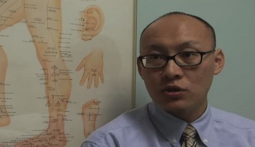 18 Pros and Cons of Acupuncture - HRF