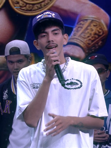 ⚡️ ឧបករណ៍ភ្លេងខ្មែរ​ អ្នកលេងសិនតែប្រើវិញ្ញាណ 🔥...⚡️AKA: VANNDY 🔥 ]- - - ⚡️ STAGE FIGHT ⚡️ - - - [ ❄️GANZBERG SNOW brings you RAPPER FIGHTER Season 2!❄️ [#GanzbergSnow] [#RapperFighter2] [#BeRealBeRapperFighter] [#Stagefight] [#KhmerRap]