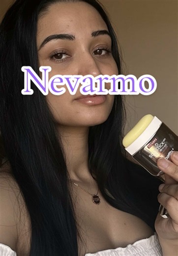 | R e k l á m | Ha szeretnél több szuper koreai skincare újdonságot is kipróbálni, nézz körül a Nevarmo oldalán, ahol ez a termék is elérhető több más koreai kedvenc mellett És ami még jobb: 15.000 Ft felett ingyenes a szállítás