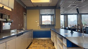 Seafood lovers bid farewell as Captain D's on Timberlake Road closes its doors for good