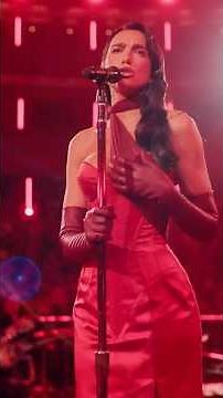 Dua Lipa sings her passionate song Training Season 2024 pt1