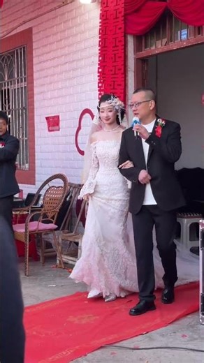 Bride's Makeup Magic: Unveiling the Beauty Behind the rural Wedding