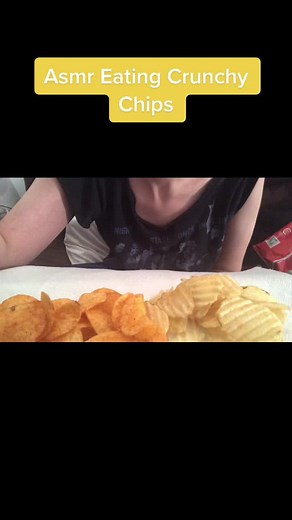 Asmr Mukbang eating junk food. #4upage #fyp #asmrsounds #asmr #asmrvideos #asmrtiktoks #asmrtingles #asmrskincare #asmrtiktok #asmreating #asmrmukbang #asmrjunkfood #asmrmouthsounds #asmreatingsounds #foryoupage #chips
