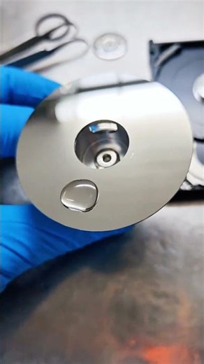 ULTIMATE Precision! Cleaning Hard Drive Platters With Water 💿