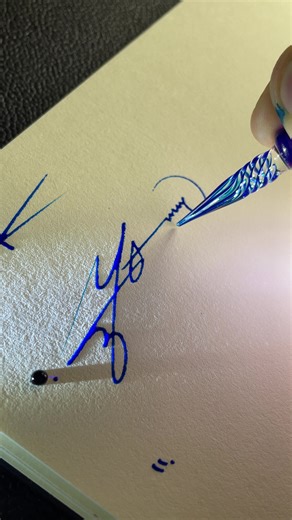 How to Sign the Letter M Elegantly