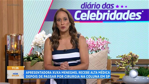 HOJE EM DIA | Escultura de Boiadeira e salão de beleza: veja como é a nova mansão milionária de Ana Castela Puro luxo! Ana Castela compartilhou nas redes sociais os detalhes da sua nova mansão luxuosa em Londrina (PR), uma mistura de sofisticação e clima de fazenda. O imóvel milionário da cantora possui uma bela escultura de Boiadeira em tamanho real, um telão na área da piscina, que pode ser usado para assistir aos clipes dela, salão de beleza, estúdio de gravação e até camarim. #HojeEmDia | Pr