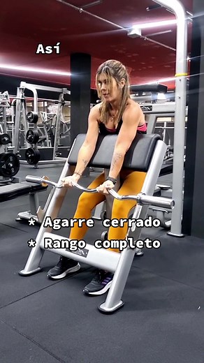 Curl de Bíceps Concentrado con Barra Z: Técnicas Efectivas