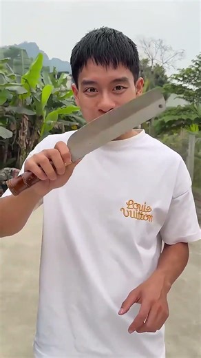 "Adam Şekeri Karpuza Sakladı! Ama Çocuk Kestiğinde Şoke Olacak!" #shorts