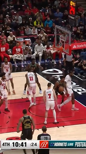 606K views · 6.9K reactions | DENNIS SMITH JR. OH MY GOODNESS  | NBA | Facebook