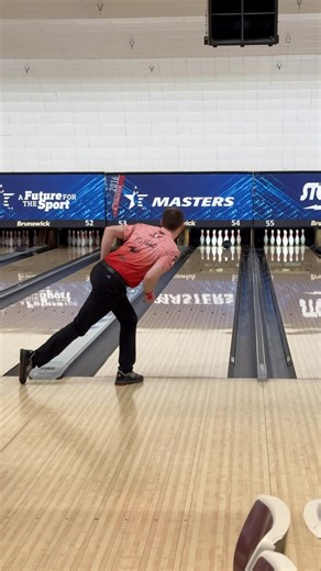 EJ Tackett advances in the USBC Masters winner’s bracket, defeating Jorge Rodriguez 749-746. | Professional Bowlers Association (PBA)