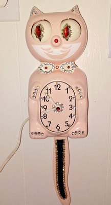 Kit Cat Clock -Jeweled Pink -Vintage With Tail & Box - Runs Great | eBay