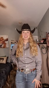 Too much booty in the pants🥵 | Alyssa Capps