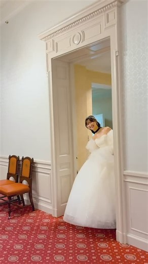 しほ ☁️ | 史上最多♡8人のプリンセス🫧 11th Disney Wedding Dress Collection🪄 最新コレクションのプリンセス8人のうち 5人の入退場の場面をまとめてみました＾＾ あなたはどのプリンセスドレスが好き？🏰♡ ┈┈┈┈┈┈┈┈┈┈ 🤍シンデレラ... | Instagram