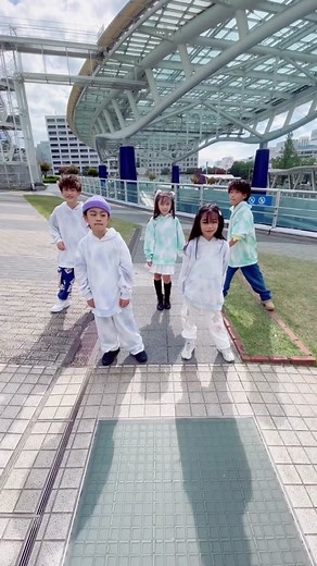 Way Back Home (feat. Conor Maynard) [Sam Feldt Festival Mix] - SHAUNを使っているTEBASAKIDS (@tebasakids)の動画