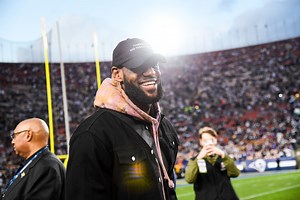 LeBron Says 'I Would Have Made the Team' If He Accepted Cowboys or Seahawks Tryout During Lockout