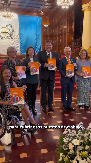 Hoy, UNFPA presentó el Análisis Poblacional 2024, una herramienta esencial para identificar y atender las necesidades de las y los guatemaltecos. 📊 Comprometidos con la toma de decisiones basada en datos, aseguramos un progreso real para que Guatemala salga adelante. 💡🇬🇹