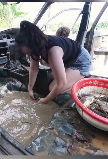 Classic Car Detailing and Restoration Tips