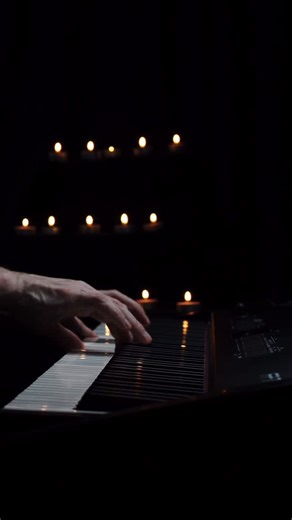 Dawid Nowaczyk on Instagram: "🎬 Braveheart - Piano Cover, music by @jameshornerofficial One of the most powerful and emotional film soundtracks ever written. This piano cover is my tribute to Braveheart - a story of freedom, courage, love, and sacrifice. Every note carries the spirit of the Highlands, the pain of loss, and the strength to stand for what truly matters. Close your eyes, breathe deeply, and let the music speak. 🤍 🎹 Piano cover by Dawid 🎼 Music by James Horner #pianist #pianomus
