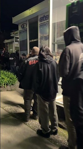 Hardcore punk band Drain plays surprise show at new tattoo shop