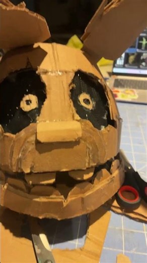 Spring trap head