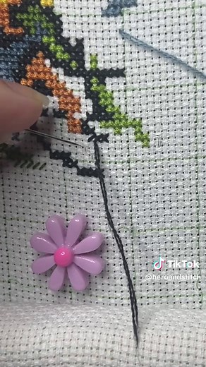 Effortless Chicken Threading Hack for Cross Stitching