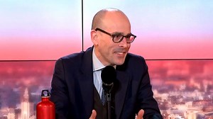 En théorie, on pourrait atteindre la Lune avec une feuille de papier : le physicien Fabrizio Bucella nous explique comment - RTBF Actus