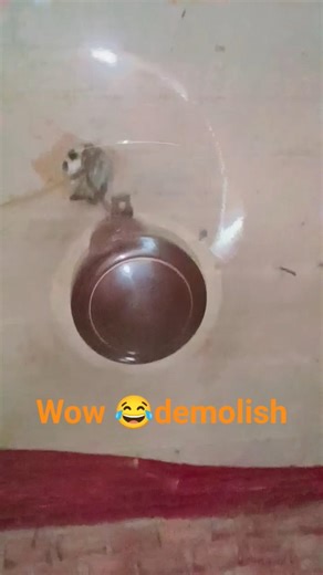 demolish celing fan sound 😀😂 #trending #viral #expoter #ceilingfan #sound #youtubeshorts #expore #my
