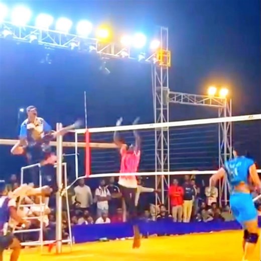 Saeed Alam And Power Full Shots ll Azamgarh V/S Shahariya l #volleyballshots #viralvolleyball