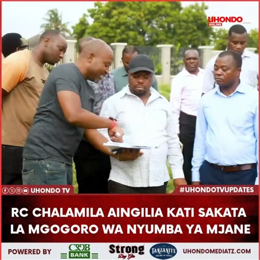 Uhondo TV on Instagram: "Mkuu wa Mkoa wa Dar es Salaam Mhe @albert_john_chalamila mapema leo amefika eneo la mgogoro wa nyumba ya Mama mjane Block D Kunduchi Wilaya ya Kinondoni ambapo ameagiza kuundwa kamati maalumu chini ya ofisi yake huku pia akimueleleza mkuu wa wilaya ya kinondoni Mhe Saad Mtambule kuunda kamati nyingime ili kamati hizo ziweze kushughulikia kwa haraka mgogoro huo na haki ipatikane kwa wakati. Mgogoro huo unahusisha nyumba pamoja na viwanja namba 38,39 na 40 blok D vilivyoko