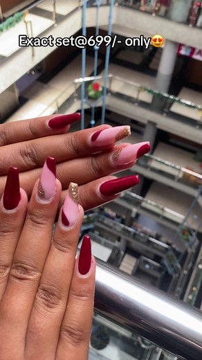 Trendy Chrome Nail Designs for Short Nails