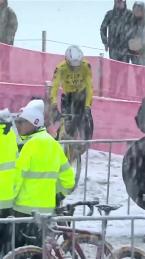 Wout van Aert's Cycling Race Ends Early in Mol