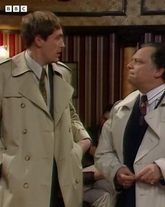 323K views · 5.2K reactions | Rodney and Cassandra are back together, but one of Del's ex-fiancées threatens to disrupt the happy reunion. | BBC Comedy Greats | Facebook