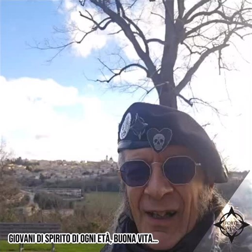 Piergiovanni Vitalini | #pierofortevita il veterano, ieri per la prima volta, ha visitato la chiesa di San Bernardino ad Urbino con il mausoleo dei duchi. È... | Instagram
