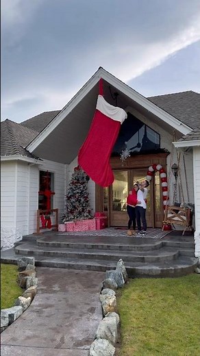 Yes, I literally learned how to sew last year so that I could make this project last year. #stocking