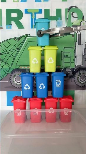 Trash Day with mini Garbage bins!!! #gogarbage #garbagetruck