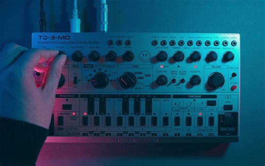 Behringer TD-3 MO - Sound Demo (No Talking)