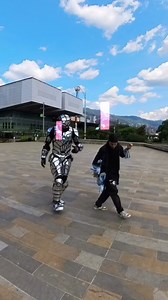 Simplemente shuffle 🤖😎#shuffle #robot #dancing #robotron | Robotronbot