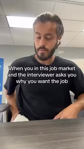 What hiring managers ACTUALLY want ⤵️ 🎯 63% of hiring managers say real examples beat generic answers. Let’s say Doug works on an assembly line and he’s interviewing to get promoted to supervisor: Don’t say “I take initiative.” Say “When two guys called out, I got the rest of the team together and we split the work so the line kept moving” That’s how you turn talk into a paycheck. 💪 | Paycheckology