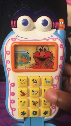 Elmo’s world toy phone 6 button