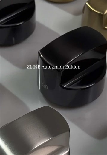 Mixed metals, done the ZLINE way.🤍 With finishes like Champagne Bronze, Polished Gold, Polished Nickel, Matte Black, and Stainless Steel, Autograph Edition makes layered design feel intentional. Explore the Autograph Edition at the link in our bio.🌟 #KitchenDesign #MixedMetals #LuxuryKitchen #KitchenAppliances #ZLINE