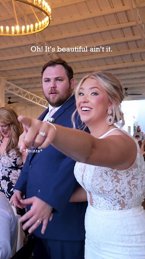 Live Wedding Painting: Capturing Beautiful Moments | Wedding Season