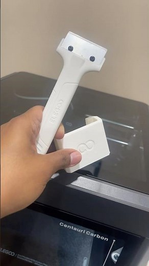 3D printing a scraper centauri Elegoo