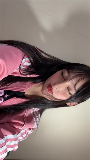 Videos de la momo (@asuunauwu) con “original sound - 🥡”