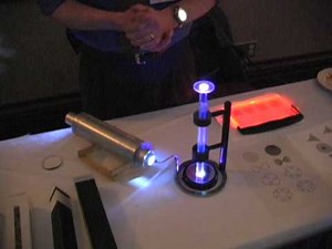 OSA E-Day 2008: How A Kaleidoscope Works