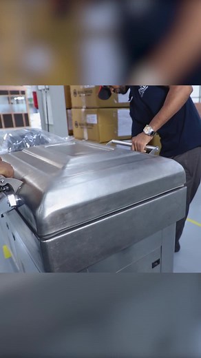 24K views · 71 reactions | Satisfying Vacuum Packaging  | Unbox Factory | Facebook